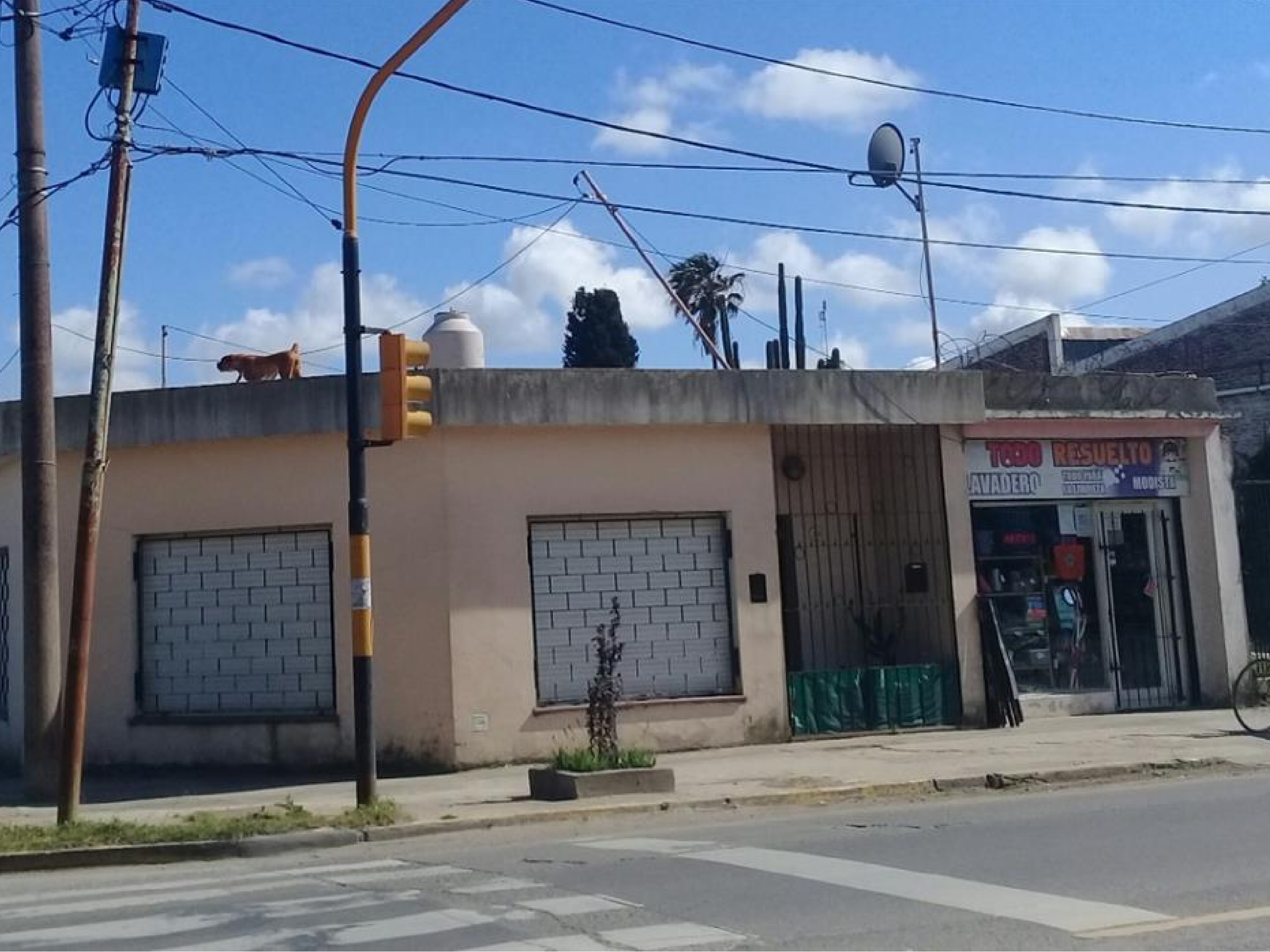 Av. Ant. Argentina y Echeverría