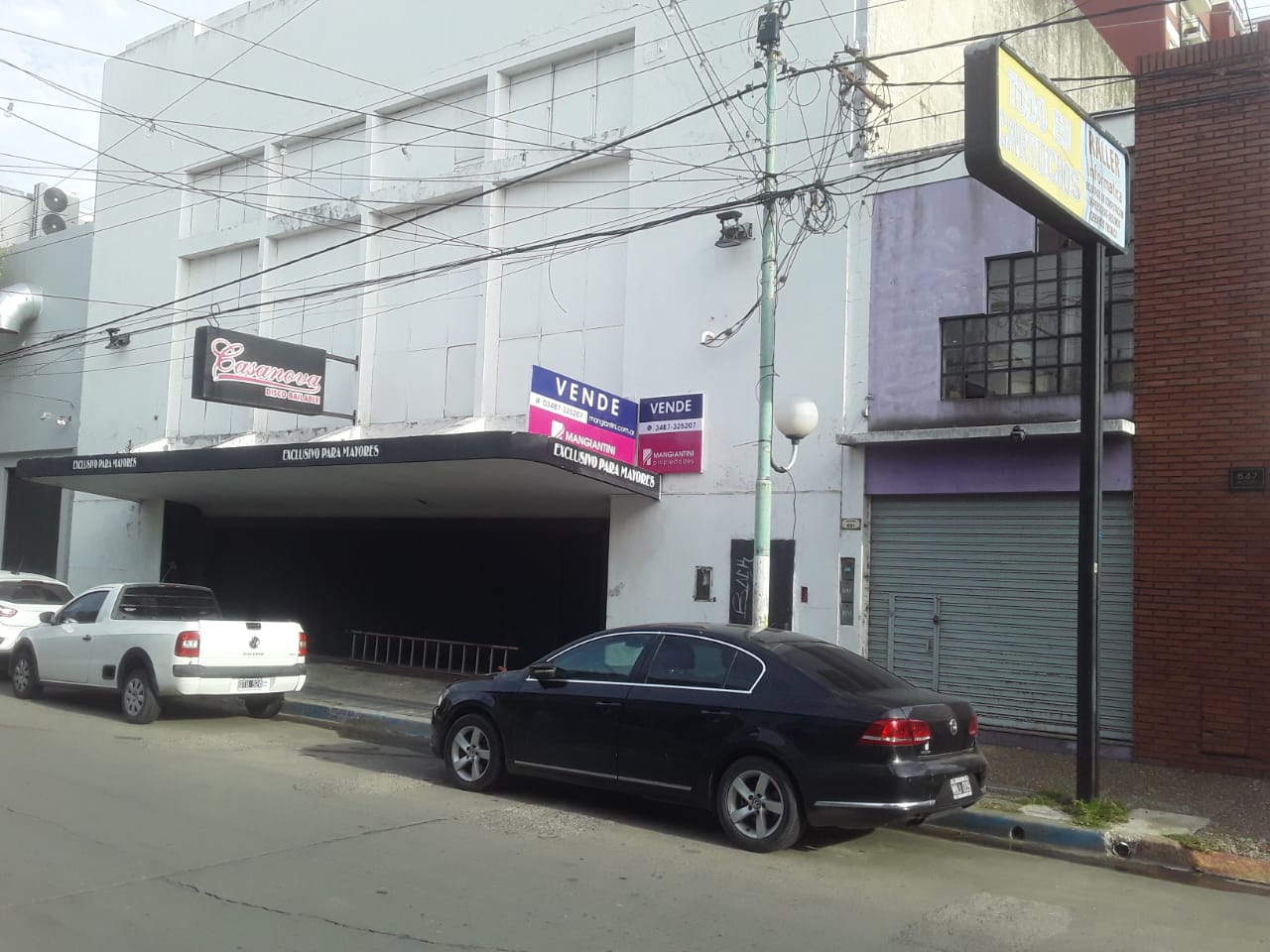Ameghino 855 e/Justa Lima y Brown