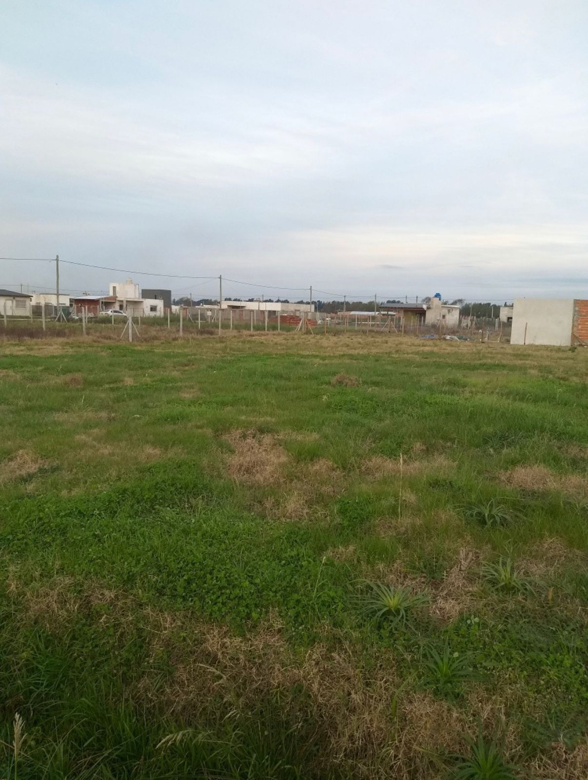 La Campiña 1, A tres cuadras de Av. Ant. Argentina